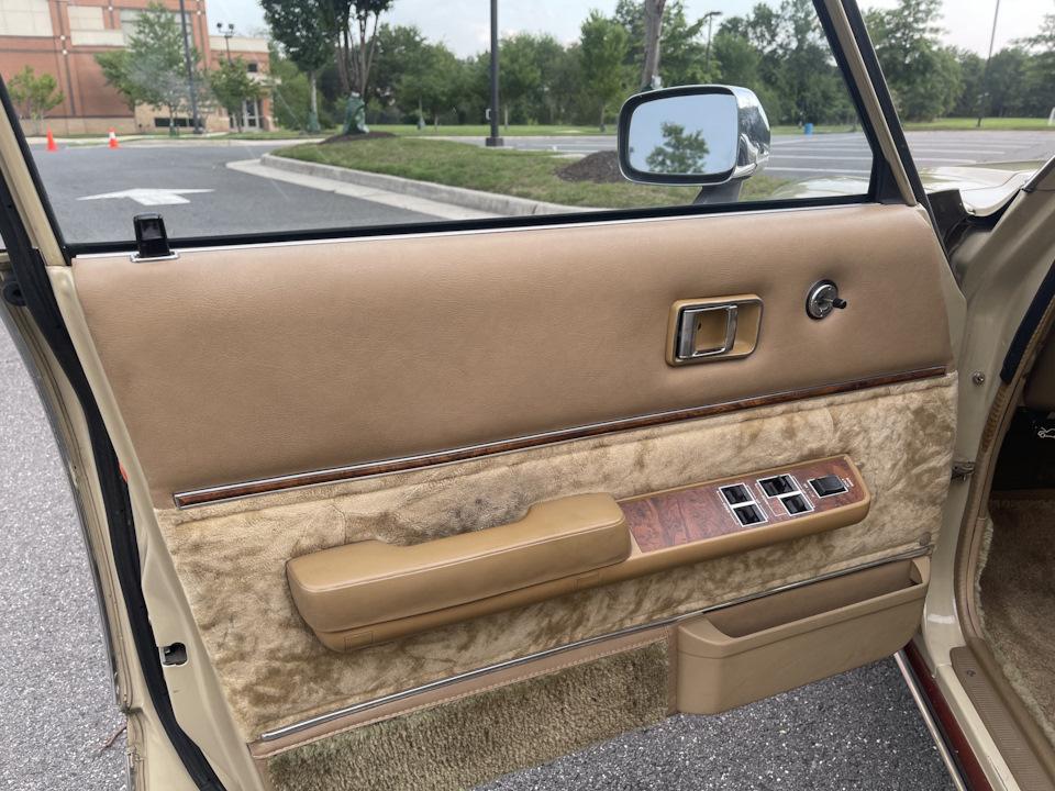 Фото в бортжурнале Toyota Cressida (1G)
