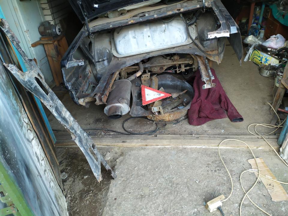Фото в бортжурнале Nissan Cedric (5G)