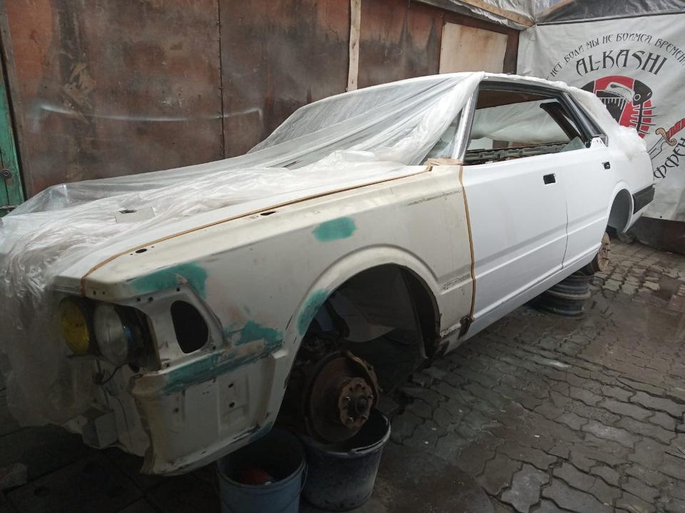 Фото в бортжурнале Nissan Cedric (5G)