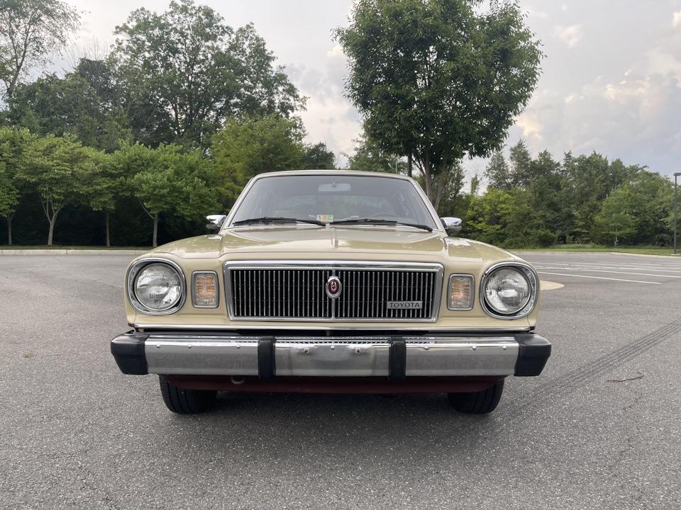 Фото в бортжурнале Toyota Cressida (1G)