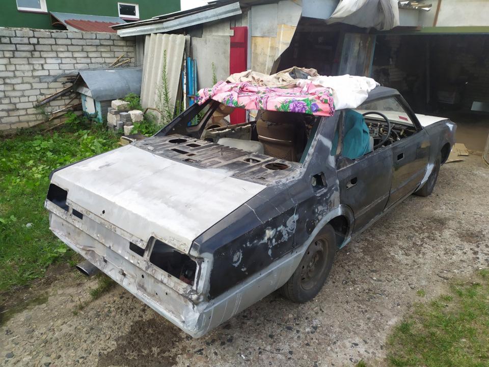 Фото в бортжурнале Nissan Cedric (5G)