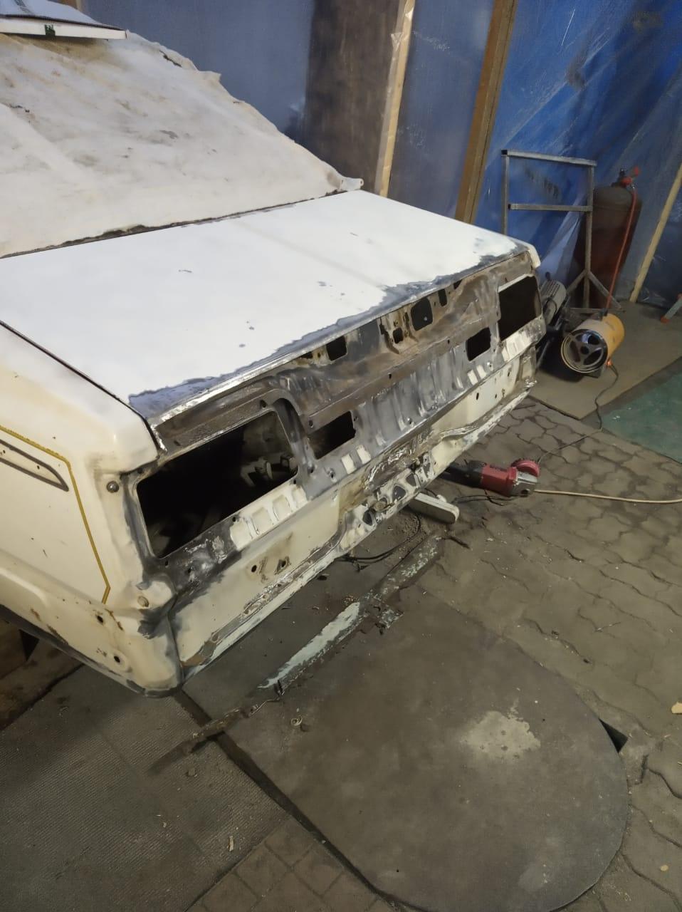 Фото в бортжурнале Nissan Cedric (5G)