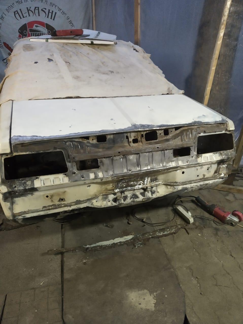 Фото в бортжурнале Nissan Cedric (5G)