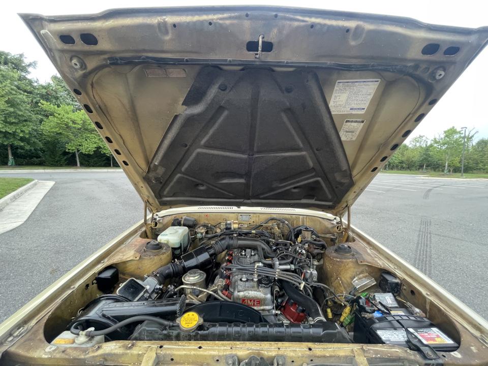 Фото в бортжурнале Toyota Cressida (1G)