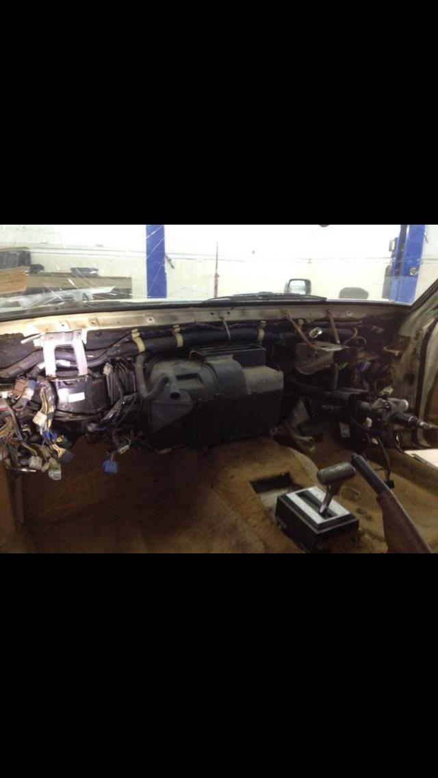 Фото в бортжурнале Nissan Cedric (5G)