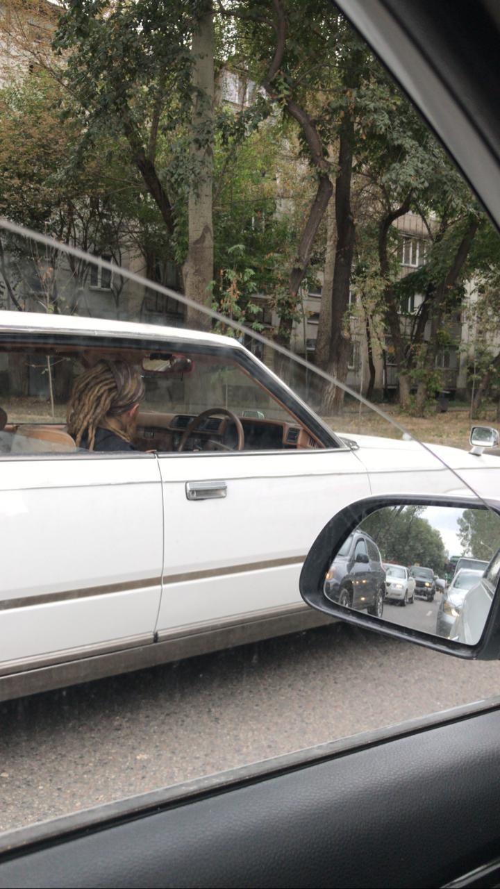 Фото в бортжурнале Nissan Cedric (5G)
