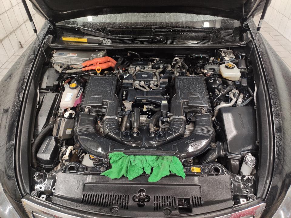 Фото в бортжурнале Lexus LS 600h