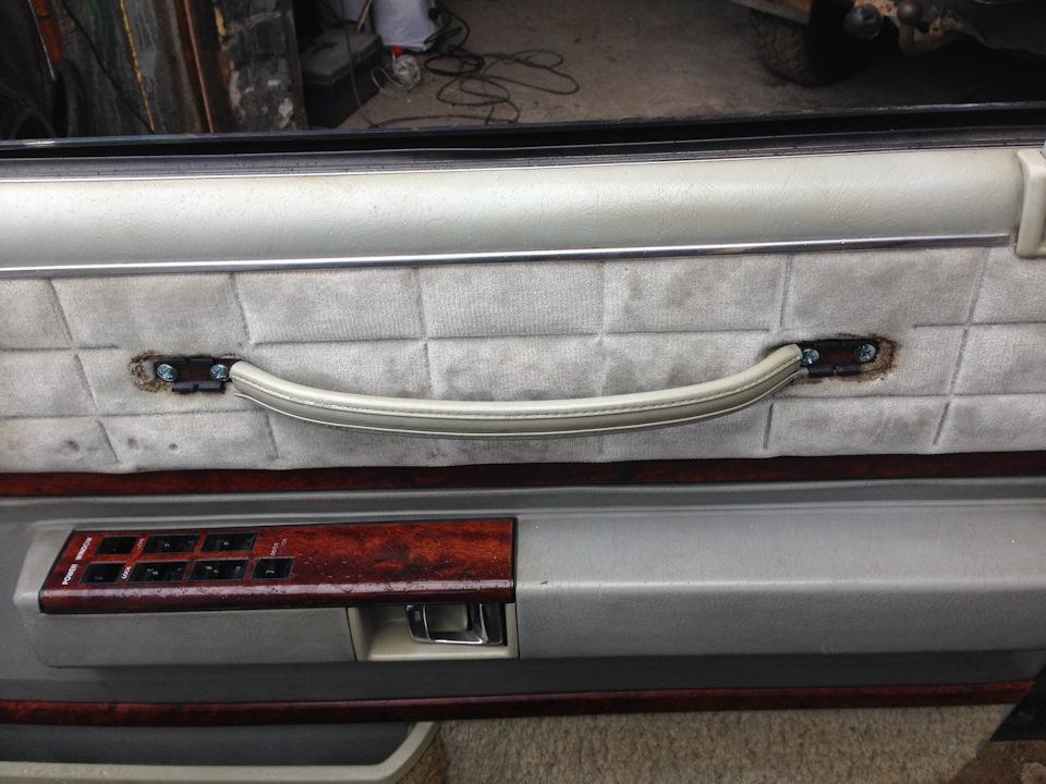 Фото в бортжурнале Nissan Gloria (6G)