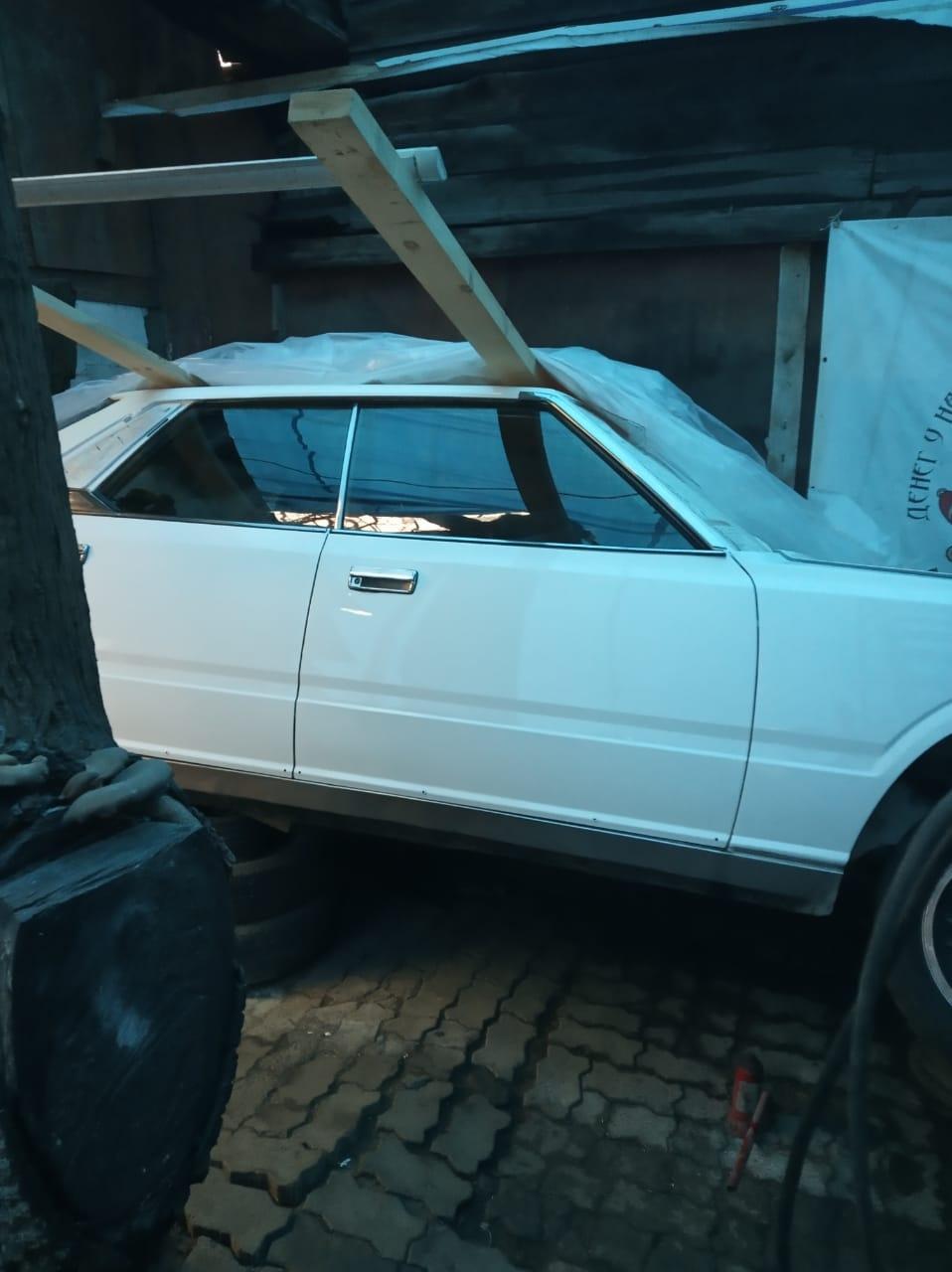 Фото в бортжурнале Nissan Cedric (5G)