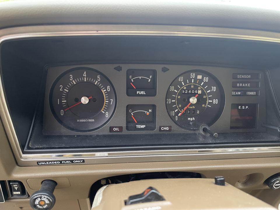 Фото в бортжурнале Toyota Cressida (1G)