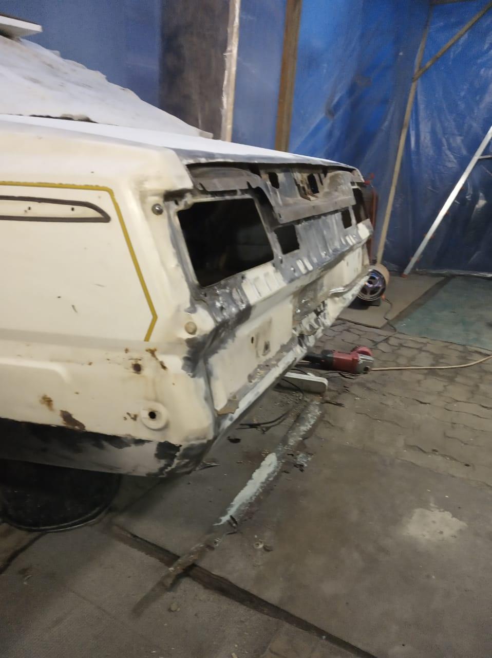 Фото в бортжурнале Nissan Cedric (5G)