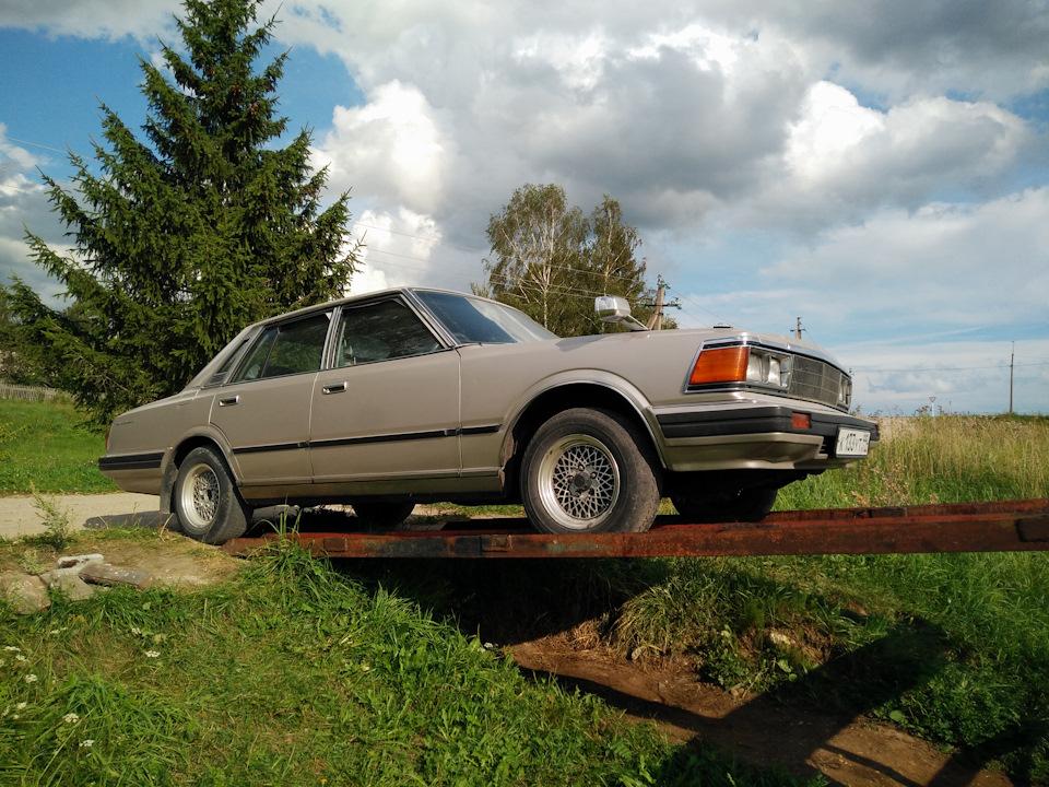 Фото в бортжурнале Nissan Cedric (5G)