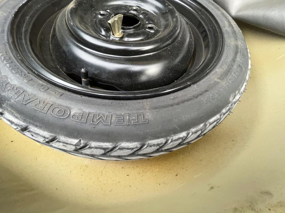 Фото в бортжурнале Toyota Cressida (1G)