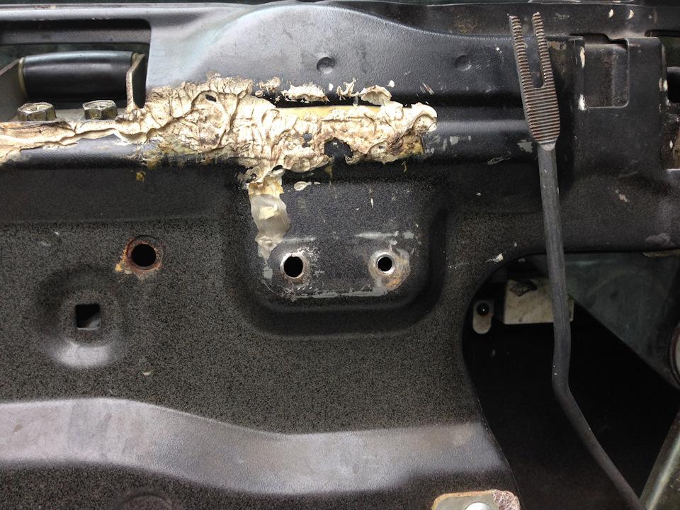 Фото в бортжурнале Nissan Gloria (6G)