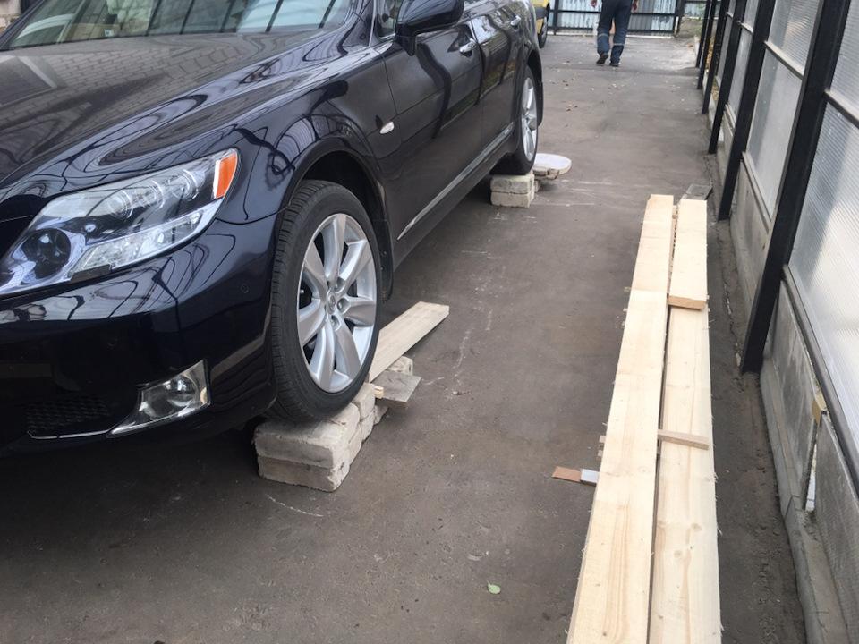 Фото в бортжурнале Lexus LS 600h